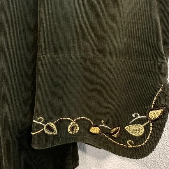 Liz Claiborne Corduroy Snap Up Shirt Olive Green Embroidered EUC Size Petite Med - Picture 6 of 7